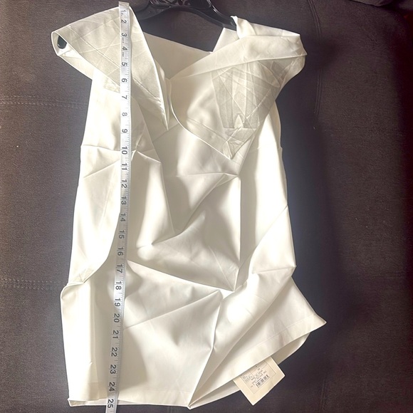 ISSAY MIYAKE Very rare asymmetric top, 100% Authentic - Picture 6 of 7